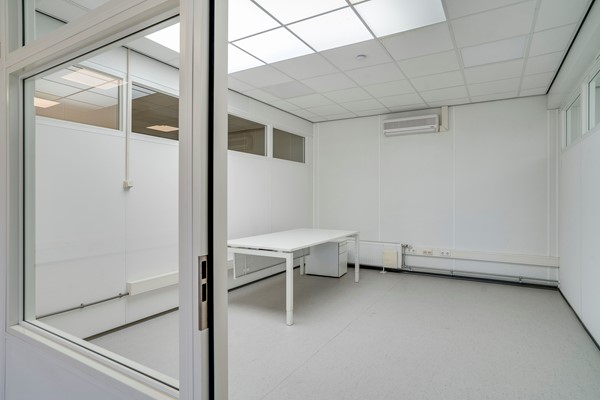 Medium property photo - Handelsweg 5, 6114 BR Susteren
